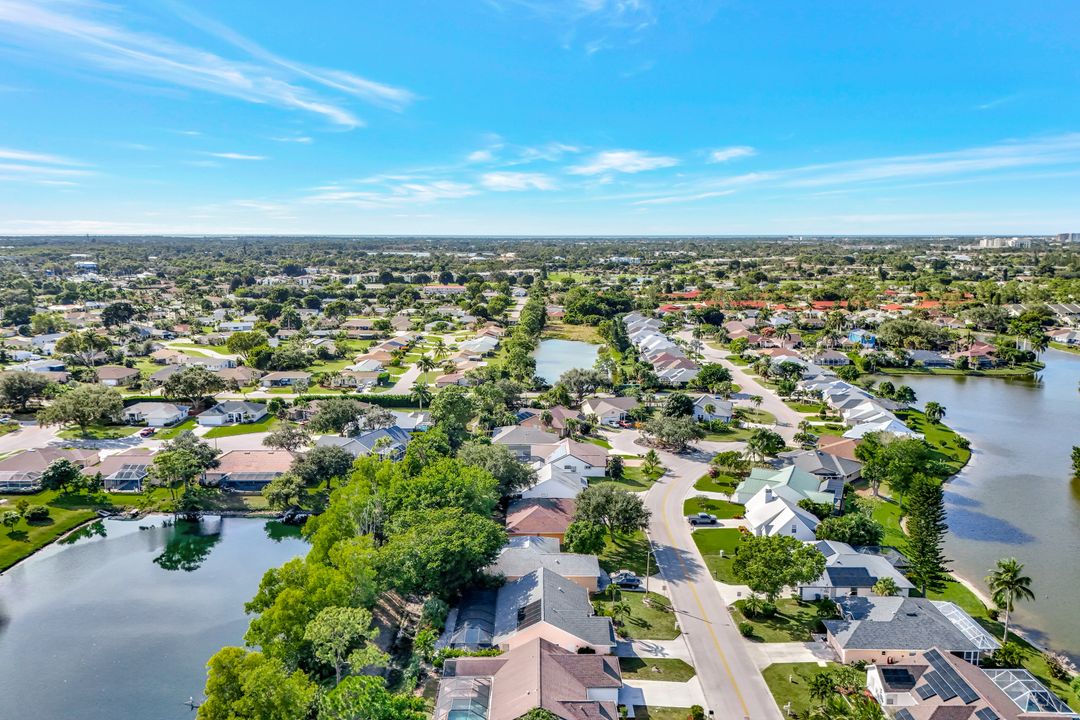 3650 Kent Dr, Naples, FL 34112