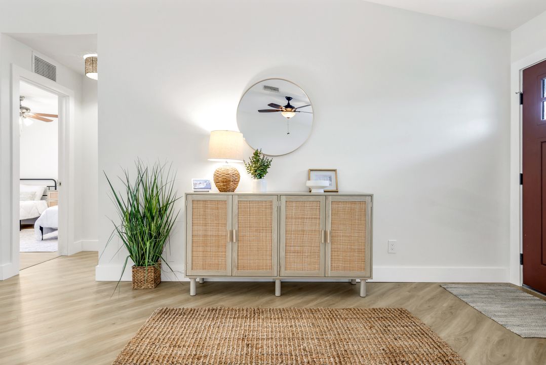 3322 Oasis Blvd, Cape Coral, FL 33914