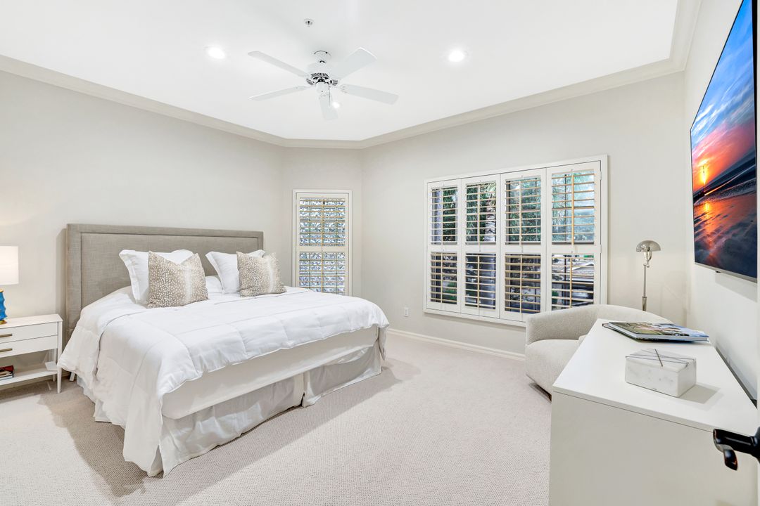 26260 Devonshire Ct #201, Bonita Springs, FL 34134