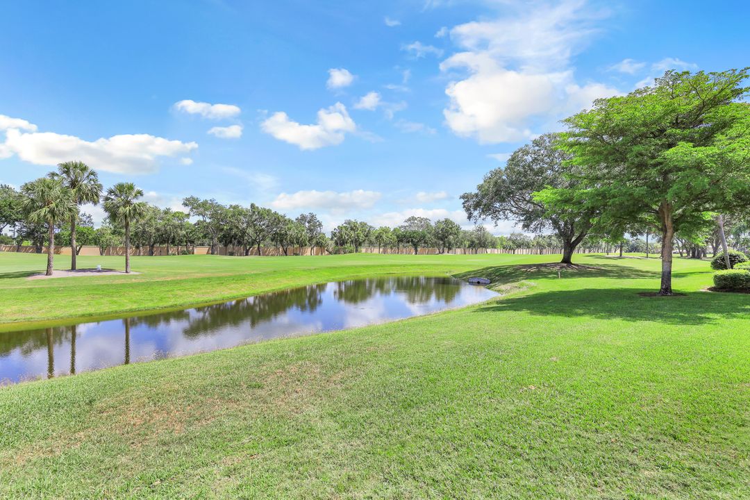 13111 Bridgeford Ave, Bonita Springs, FL 34135