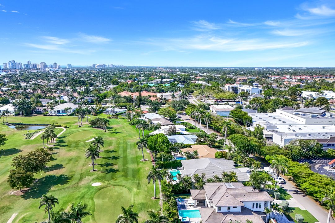 875 Wedge Dr, Naples, FL 34103