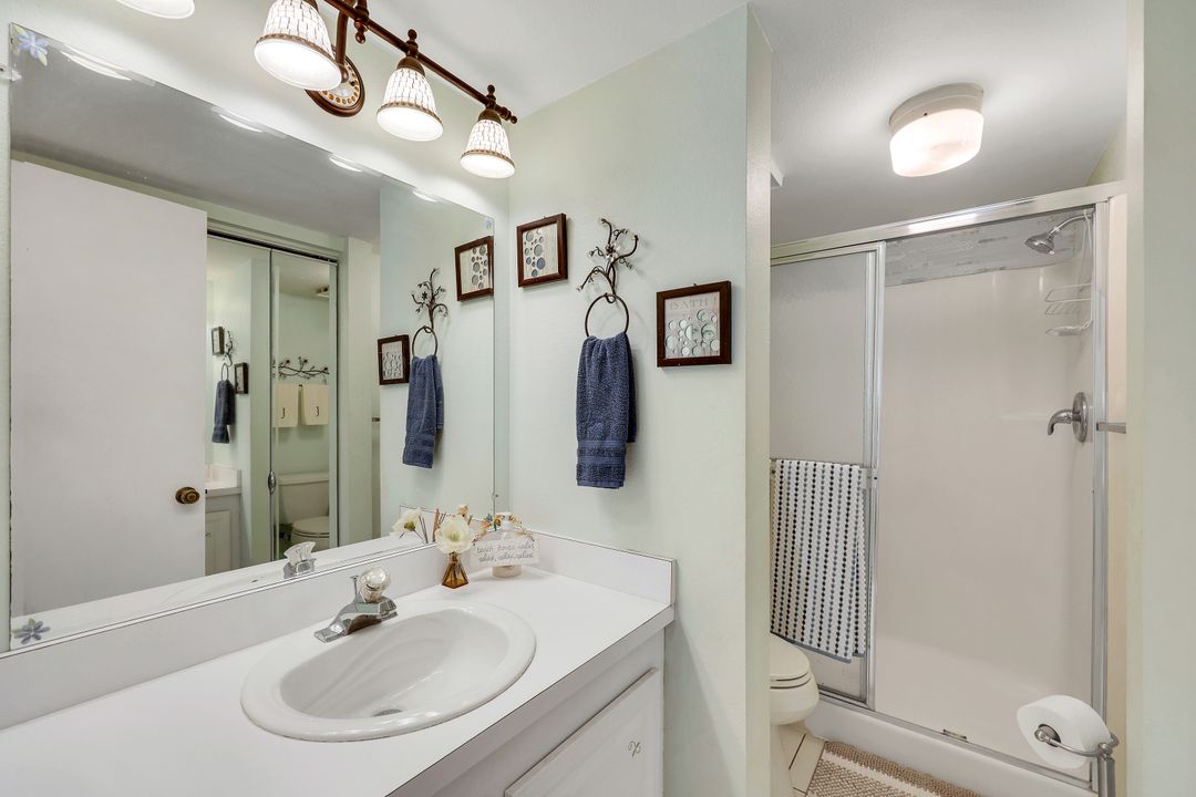 4338 27th Ct SW #204, Naples, FL 34116