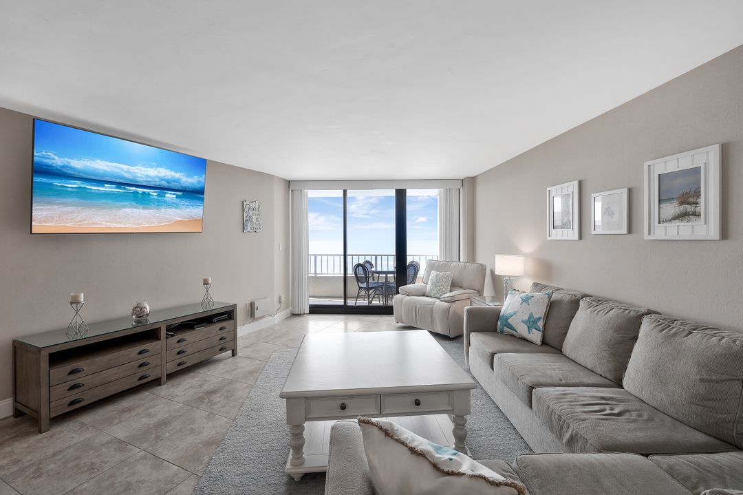 380 Seaview Ct #1904, Marco Island, FL 34145