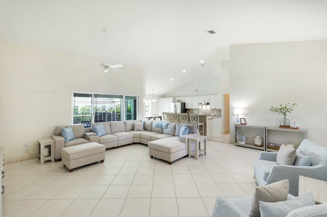 1390 Wayne Ave, Marco Island, FL 34145