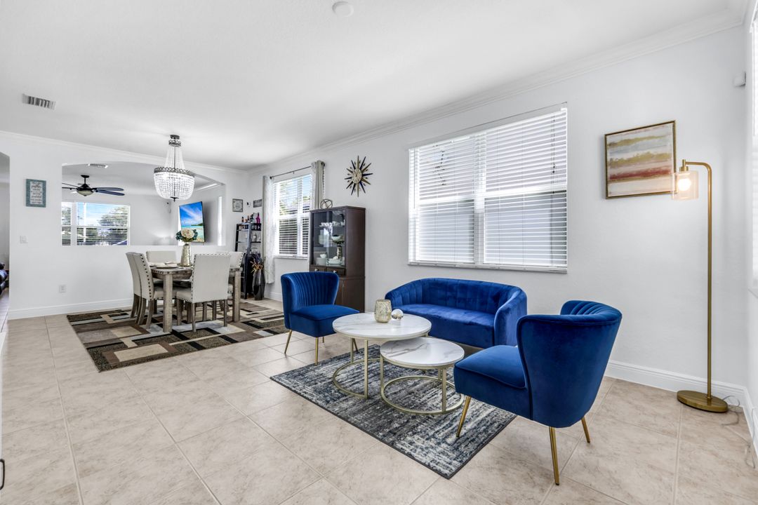 1570 Double Eagle Trail, Naples, FL 34120