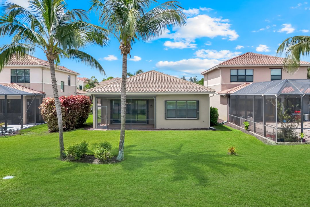3259 Tahoe Ct, Naples, FL 34119