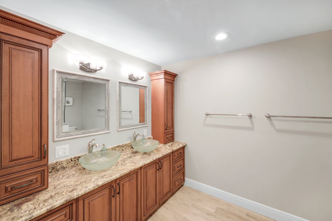 248 Polynesia Ct, Marco Island, FL 34145