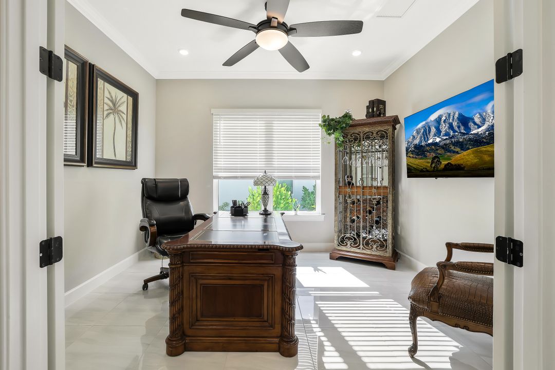 15710 Triesta Ln, Naples, FL 34114