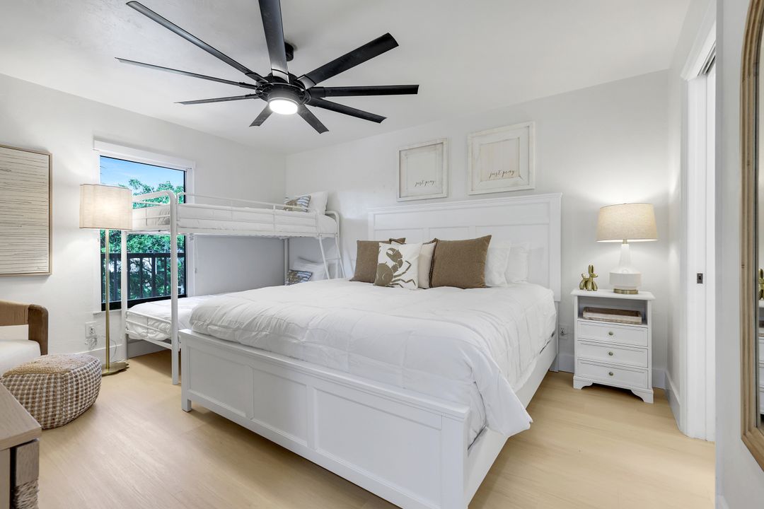 600 Neapolitan Way #C-220, Naples, FL 34103