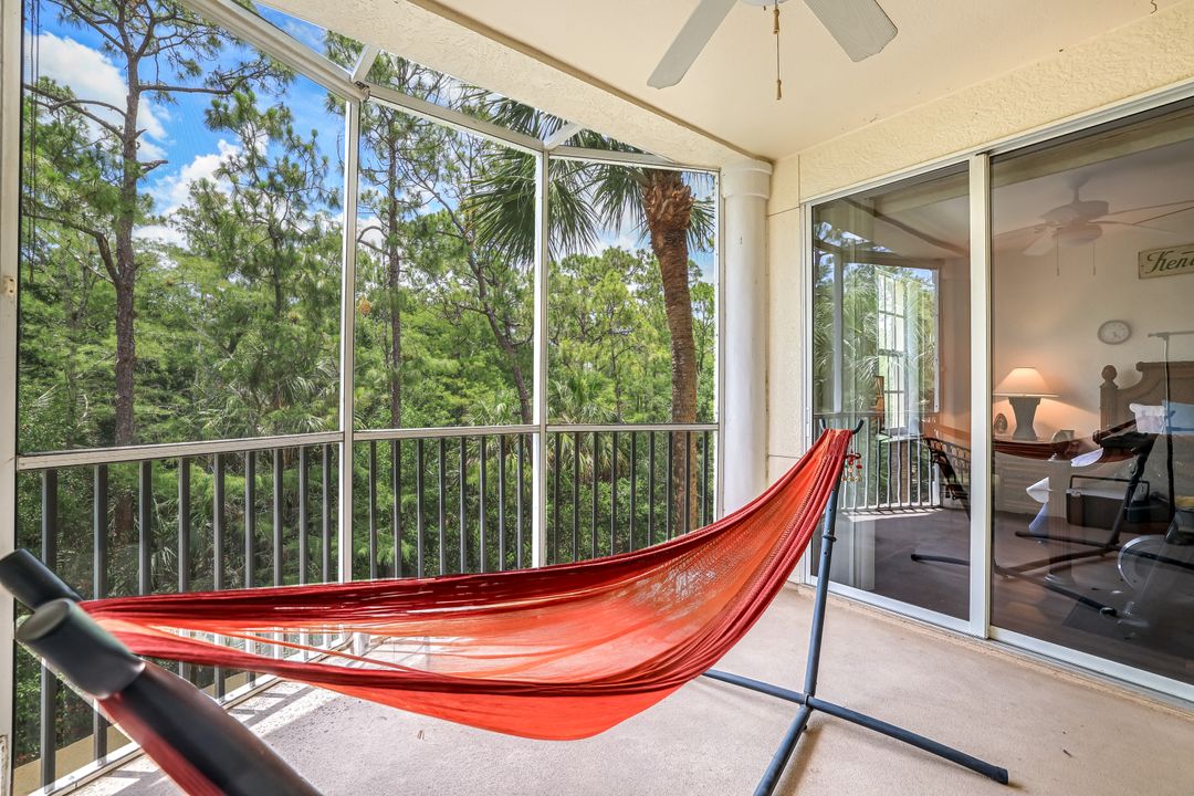 4843 Hampshire Ct #204, Naples, FL 34112