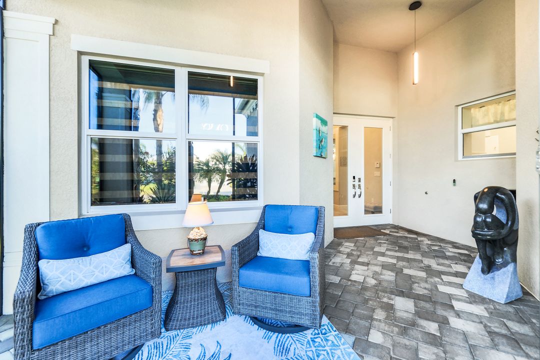 28560 Twain Dr, Bonita Springs, FL 34135