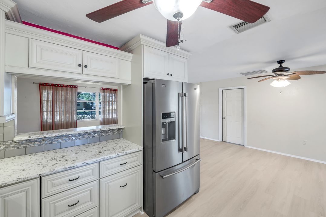 8760 Dartmouth St, Fort Myers, FL 33907