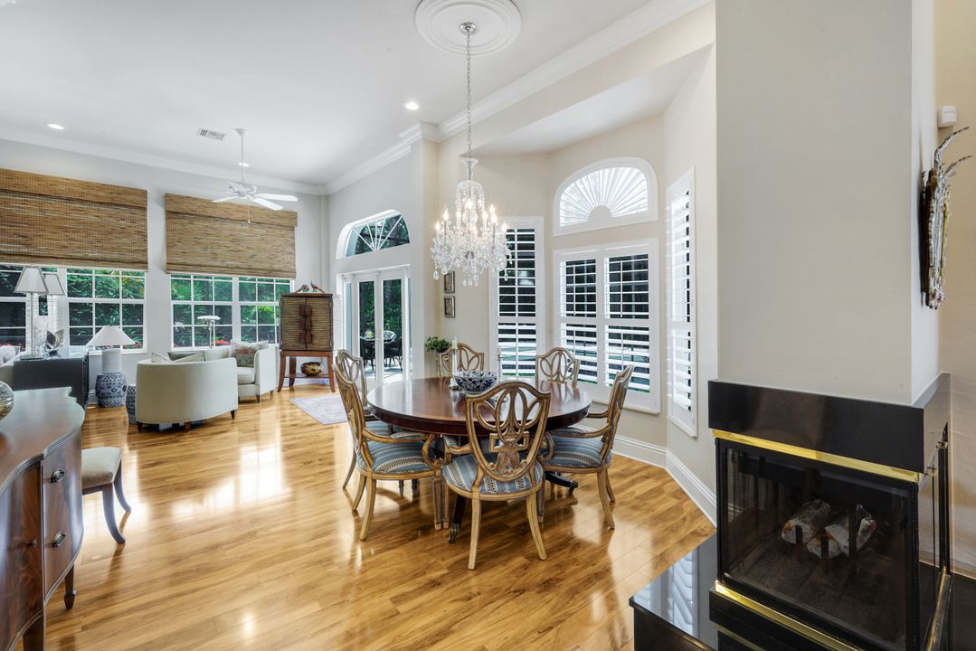 15248 Devon Green Ln, Naples, FL 34110