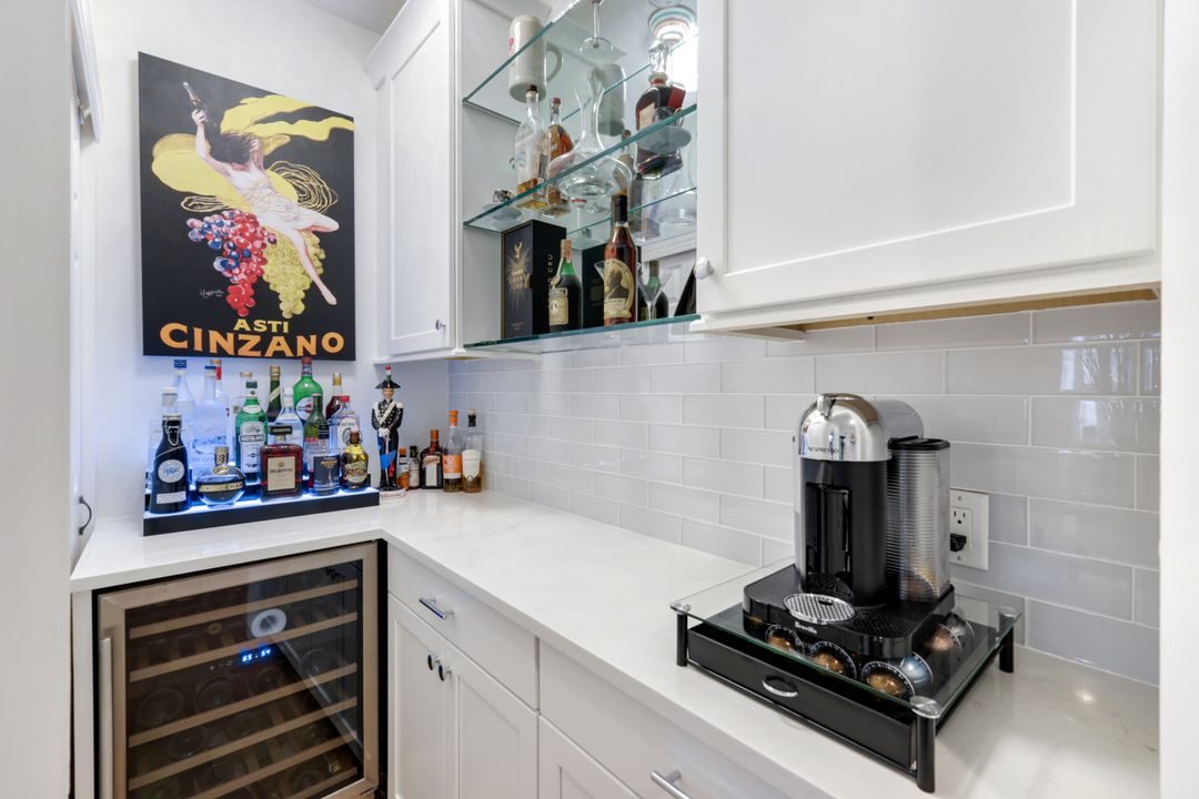 9533 Cypress Hammock Cir #101, Bonita Springs, FL 34135