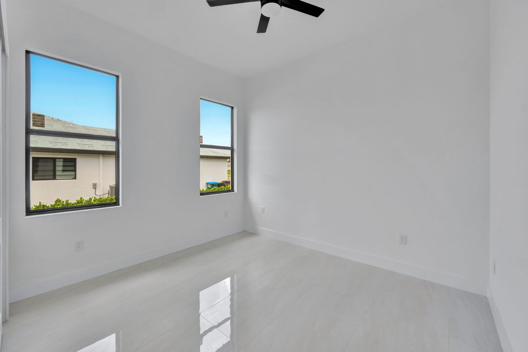 2596 Surfside Blvd, Cape Coral, FL 33914