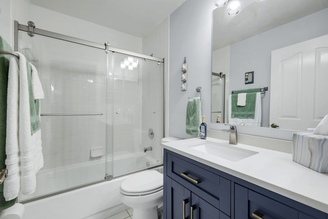 810 New Waterford Dr #203, Naples, FL 34104