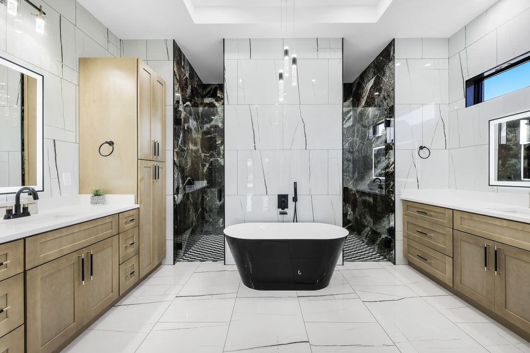 1104 E 6th St, Lehigh Acres, FL 33972