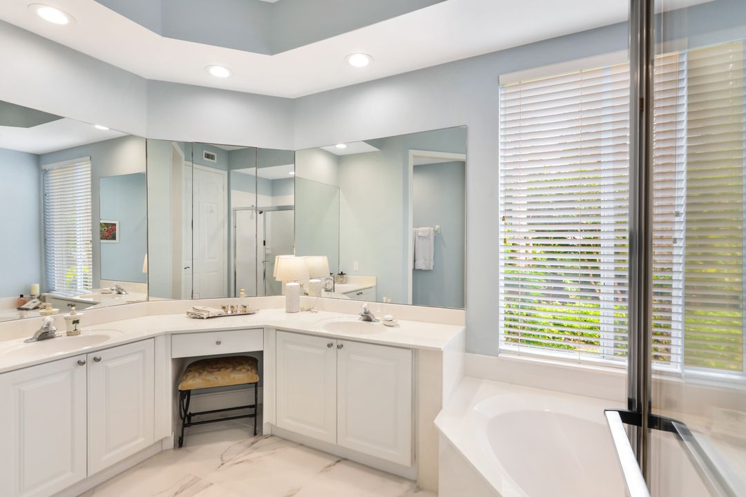 1550 Clermont Dr  #E-101, Naples, FL 34109