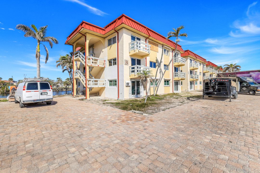 1610 Middle Gulf Dr #B3, Sanibel, FL 33957