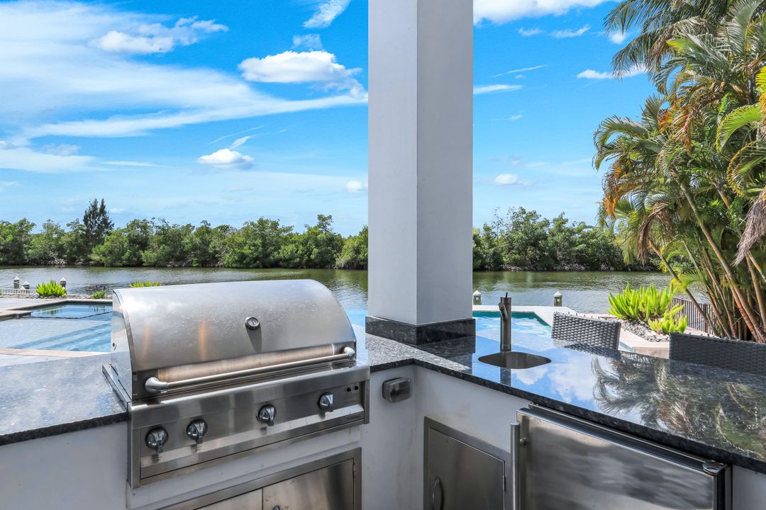 2826 SW 44th Terrace, Cape Coral, FL 33914