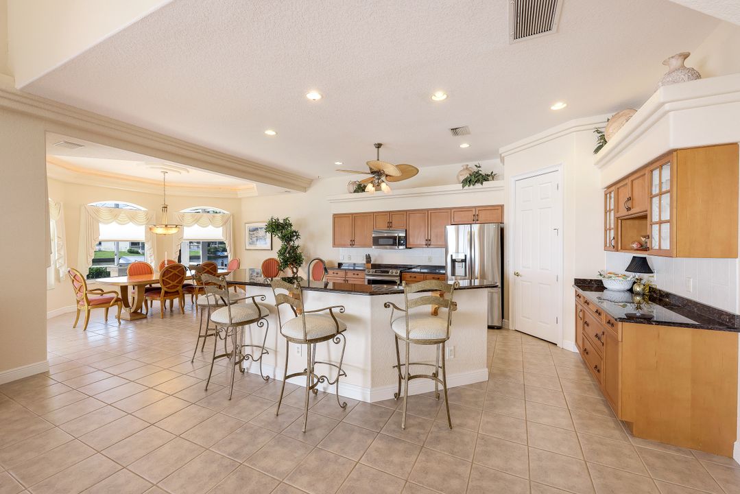 5231 SW 5th Pl, Cape Coral, FL 33914