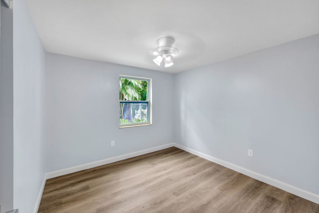 27295 Tennessee St, Bonita Springs, FL 34135