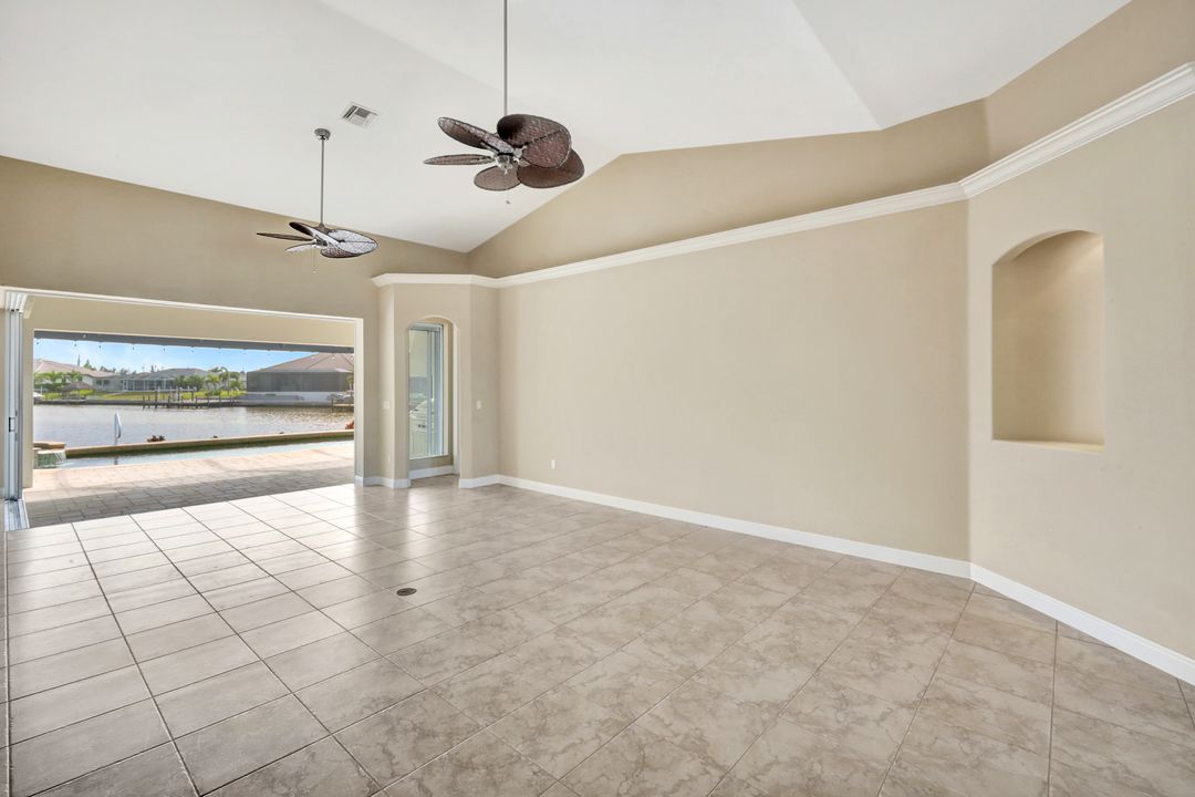 1405 NW 34th Ave, Cape Coral, FL 33993