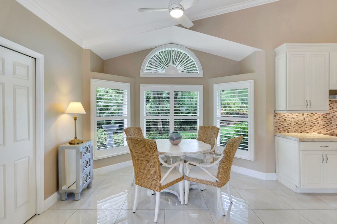 6619 Trident Way, Naples, FL 34108