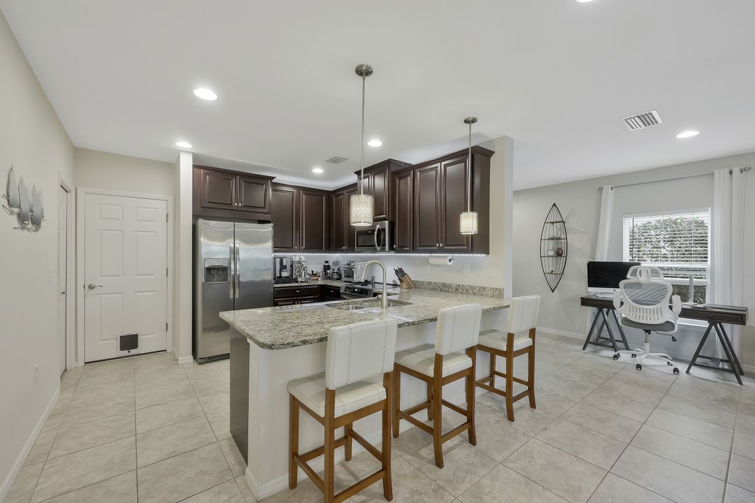12111 Mahogany Cove St, Fort Myers, FL 33913