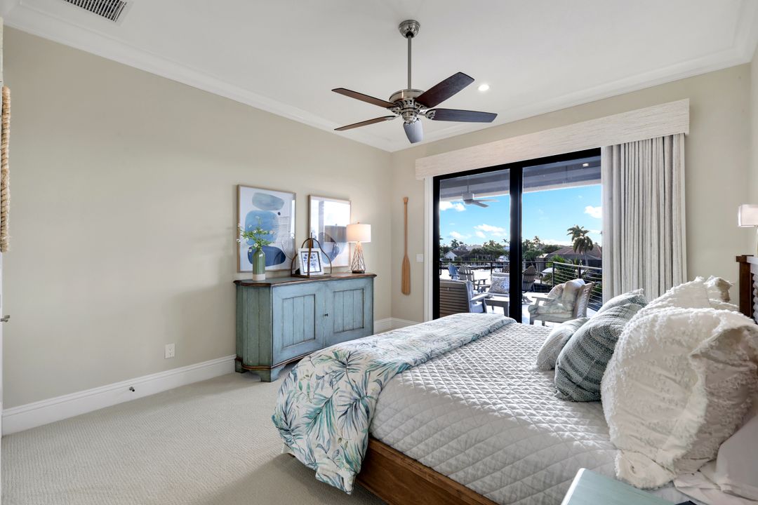 80 Anchor Ct, Marco Island, FL 34145
