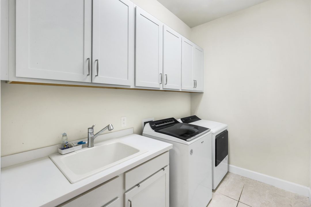 19696 Aqua View Ln, Fort Myers, FL 33913