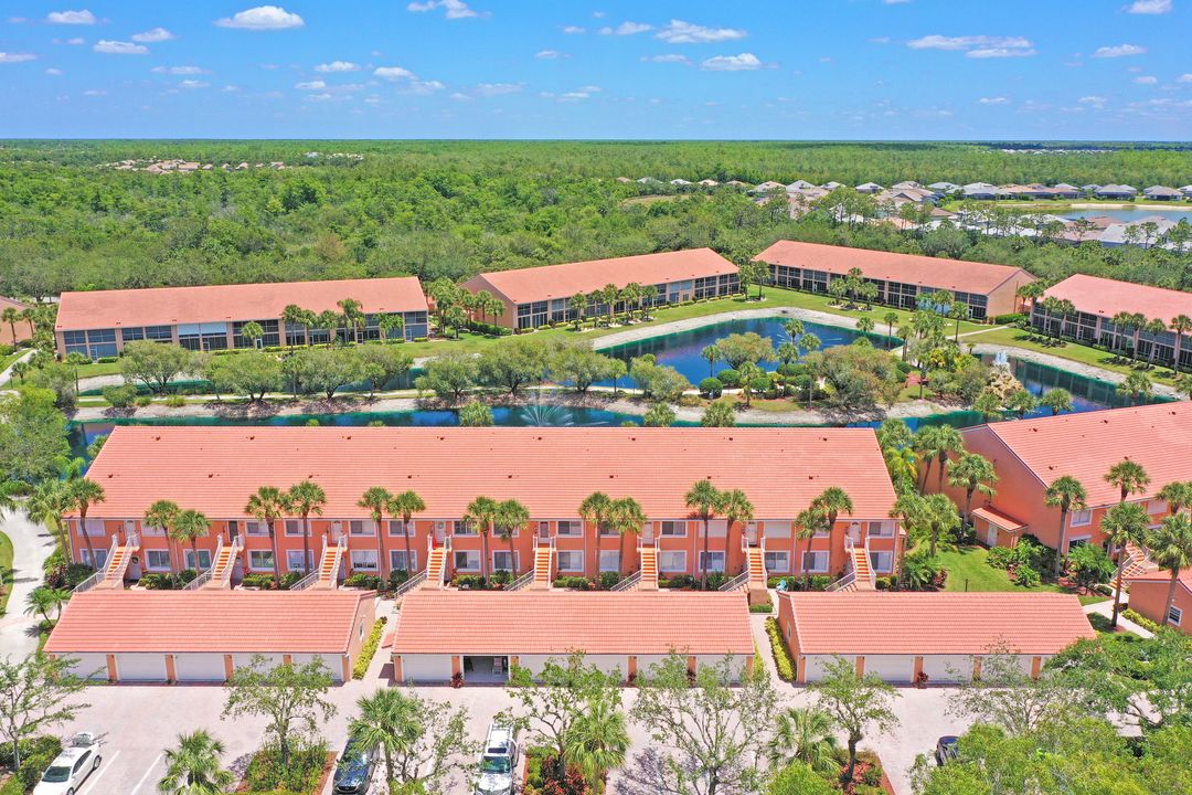 6730 Beach Resort Dr #12, Naples, FL 34114