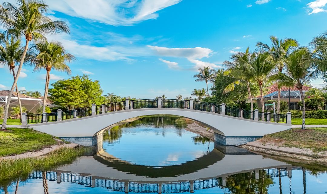 3360 Cayman Ln, Naples, FL 34119