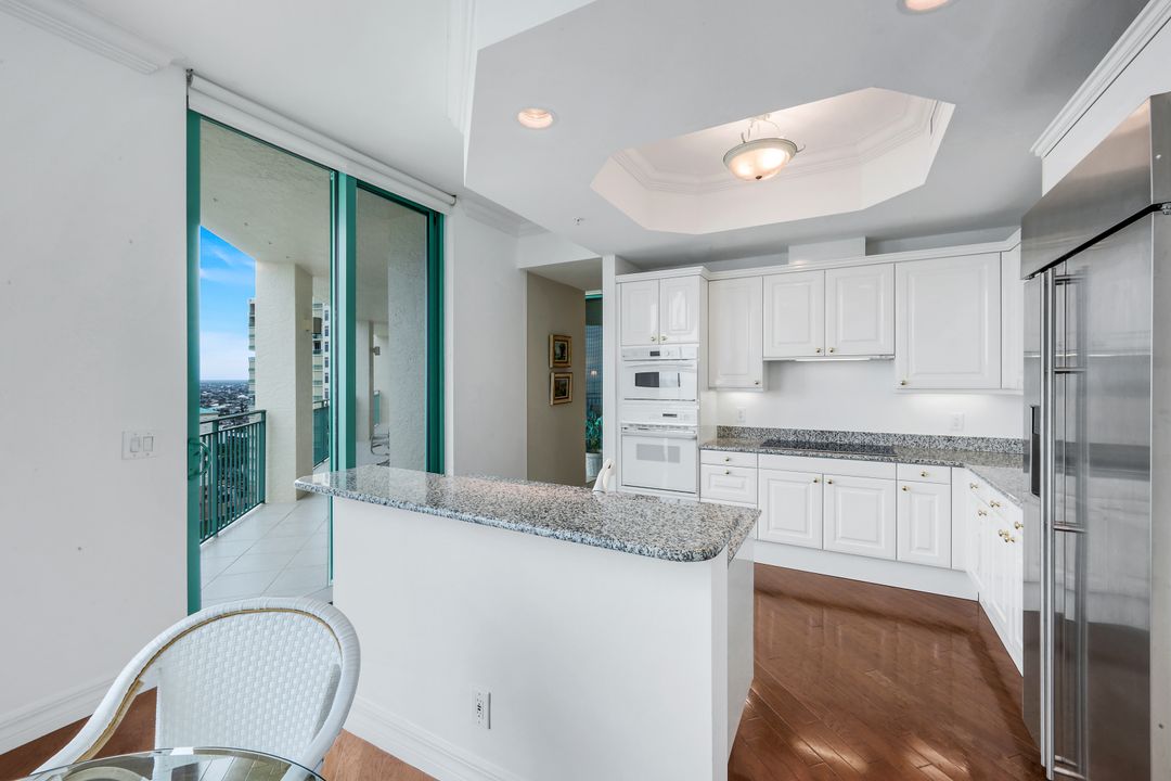 960 Cape Marco Dr #1702, Marco Island, FL 34145