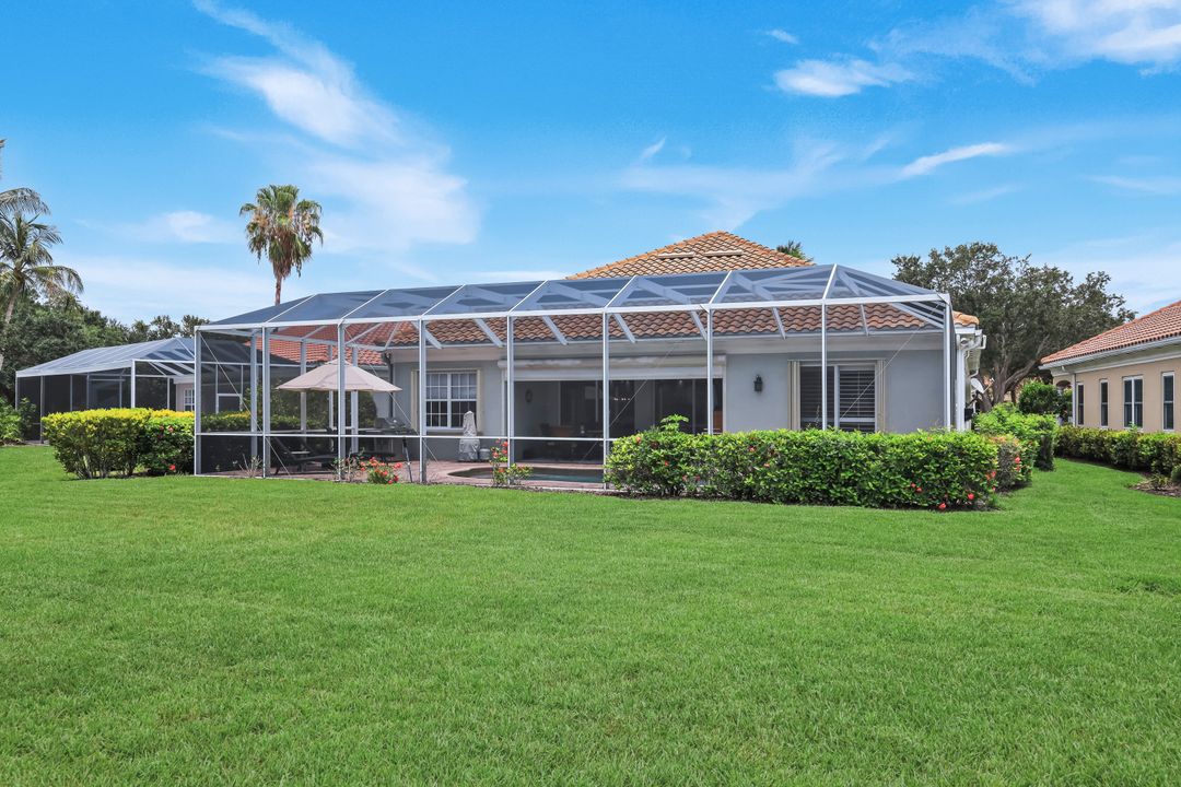 5855 Charlton Way, Naples, FL 34119