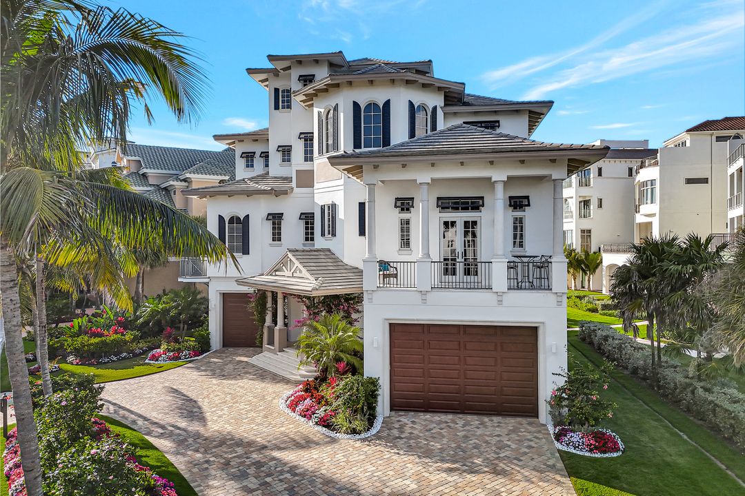 103 Guadeloupe Ln, Bonita Springs, FL 34134