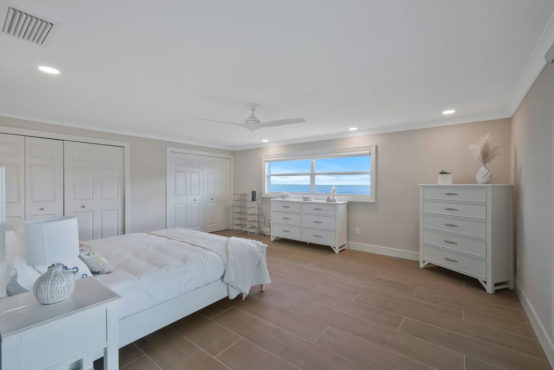 5596 Avenida Pescadora, Fort Myers Beach, FL 33931