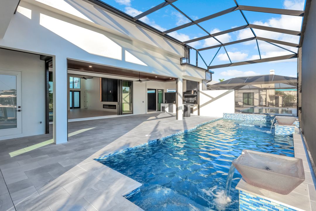 122 SW 58th St, Cape Coral, FL 33914