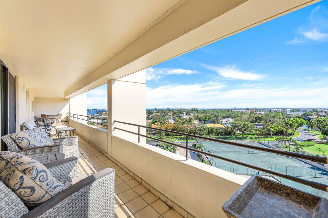 5260 S Landings Dr #809, Fort Myers, FL 33919