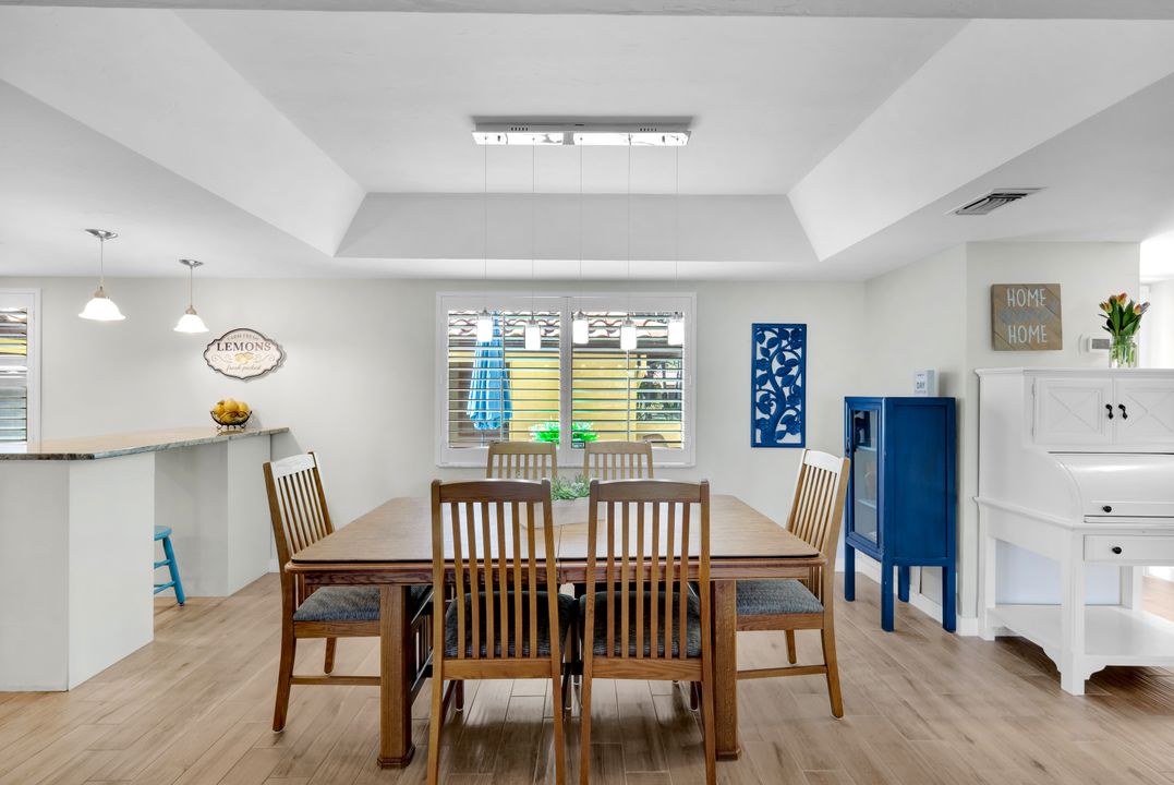 196 Albi Rd #5, Naples, FL 34112