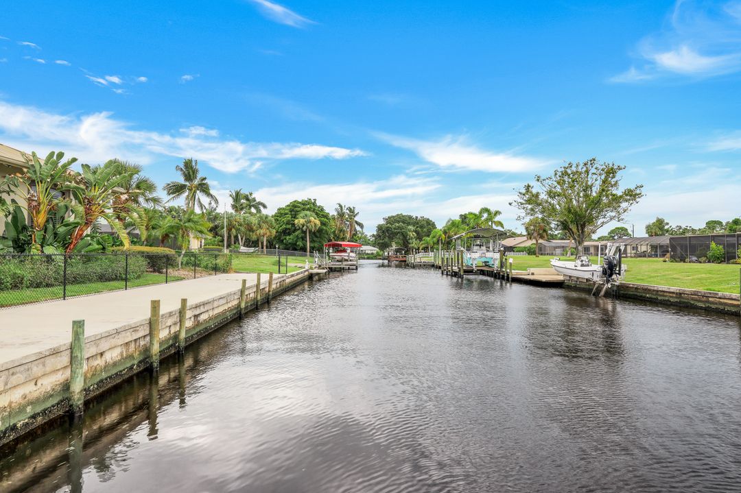 1838 Whitecap Cir, North Fort Myers, FL 33903