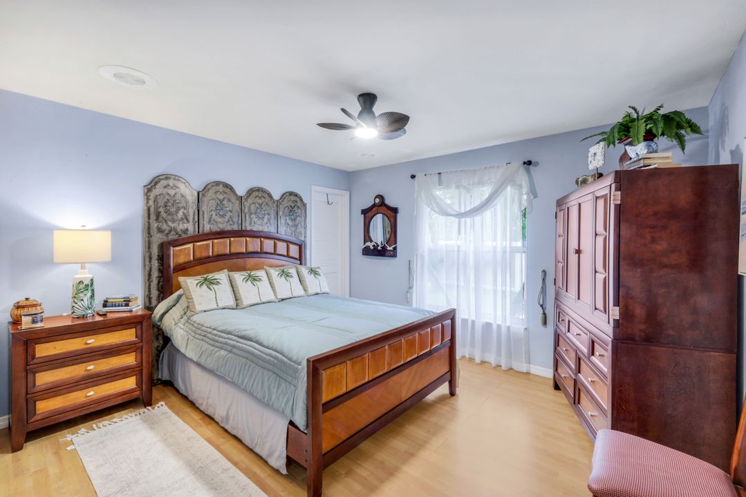2310 SW 53rd St, Cape Coral, FL 33914