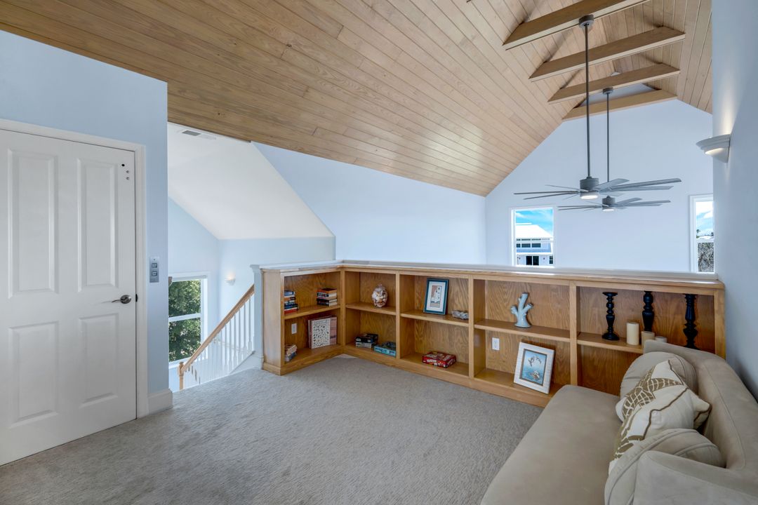 654 Sea Oats Dr, Sanibel, FL 33957