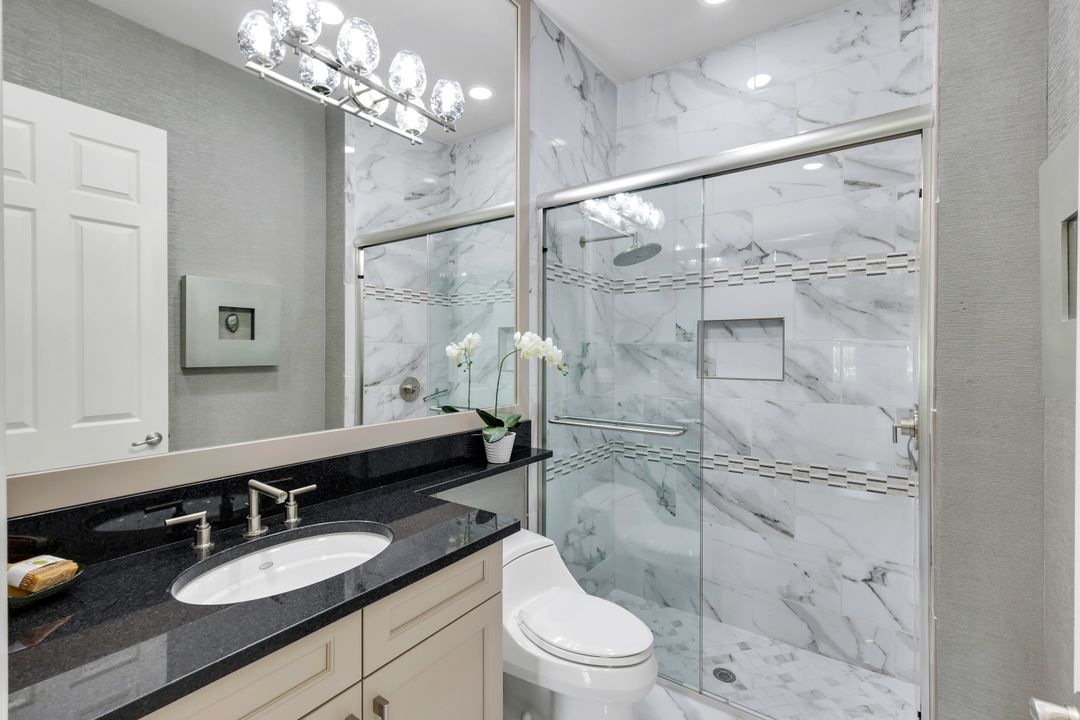 4056 Nova Ln, Naples, FL 34119