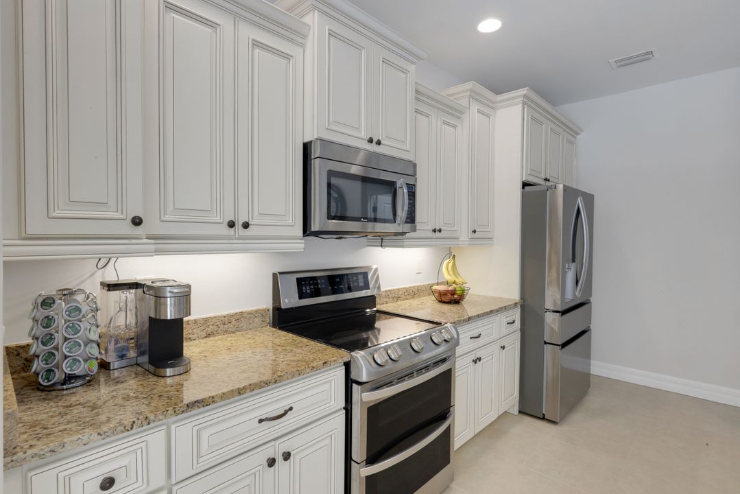 4346 SW 25th Ave, Cape Coral, FL 33914