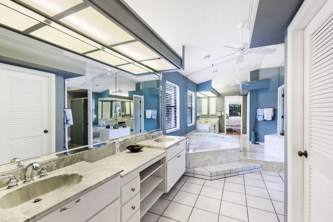 9822 Red Reef Ct, Fort Myers, FL 33919