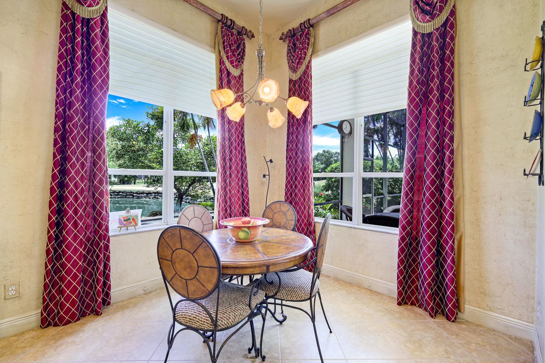 28600 Pienza Ct, Bonita Springs, FL 34135