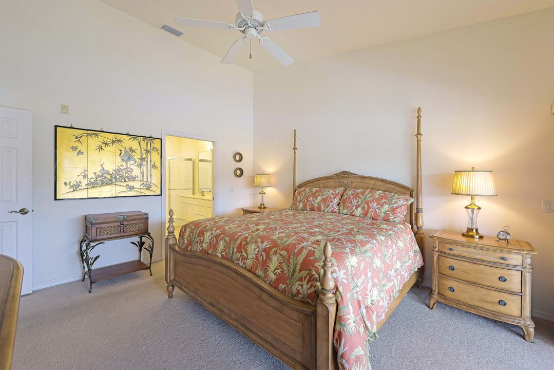 2386 Magnolia Ave #8, Naples, FL 34112