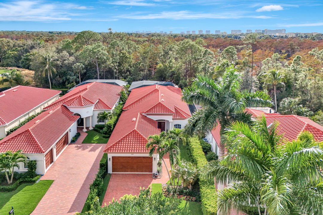 1282 Via Portofino, Naples, FL 34108