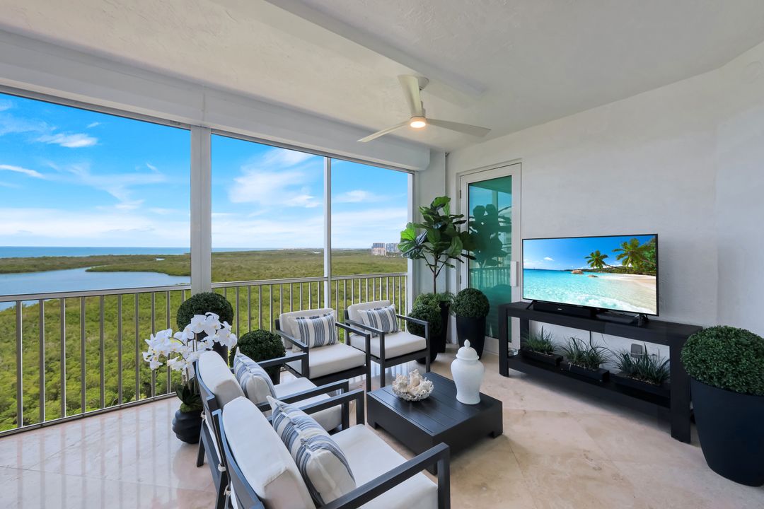 275 Indies Way #1503, Naples, FL 34110